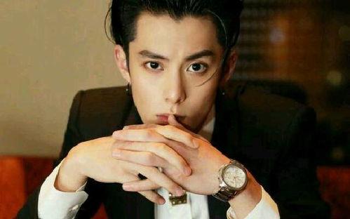 王鹤棣在娱乐圈吃瓜的外号